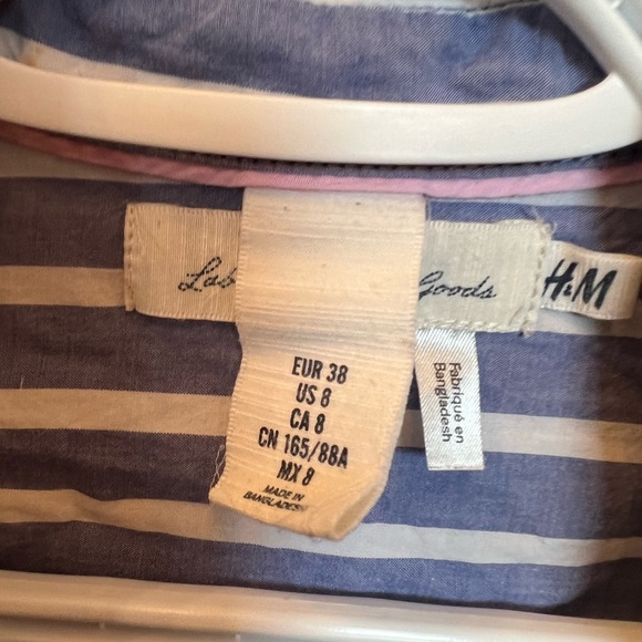 H&m blouse - Picture 3 of 3